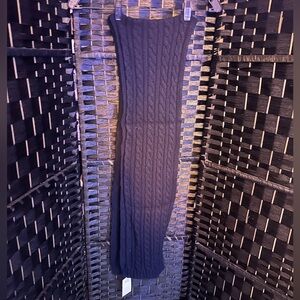 NWT Sunspel Lambswool Cable Scarf in Dark Navy